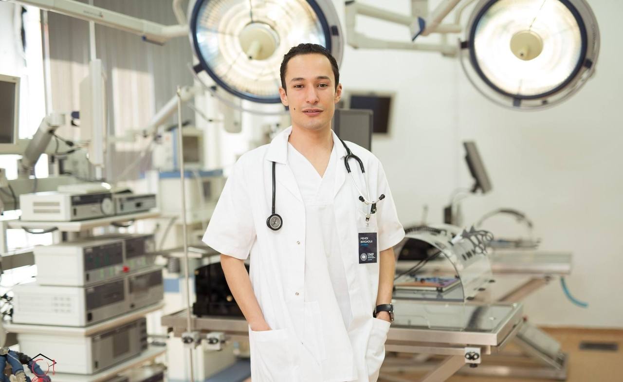 I would like to sincerely thank the entire Doktorhaus team. Now, exactly one year later! (We started the Rodgau apartment project in April 2024.) And now, almost in April 2025, I can say: everything—absolutely everything—that was discussed in April 2024 has been implemented!

Had I bought my apartment in Rodgau on my own, without Doktorhaus, I would have had to pay €280,000 in April 2024 (purchase price + additional costs). Thanks to Doktorhaus, however, I ended up paying only €229,000! That’s €51,000 less — a 19% price reduction! What Doktorhaus achieved for us in Rodgau is simply amazing! Thank you for everything! ❤️